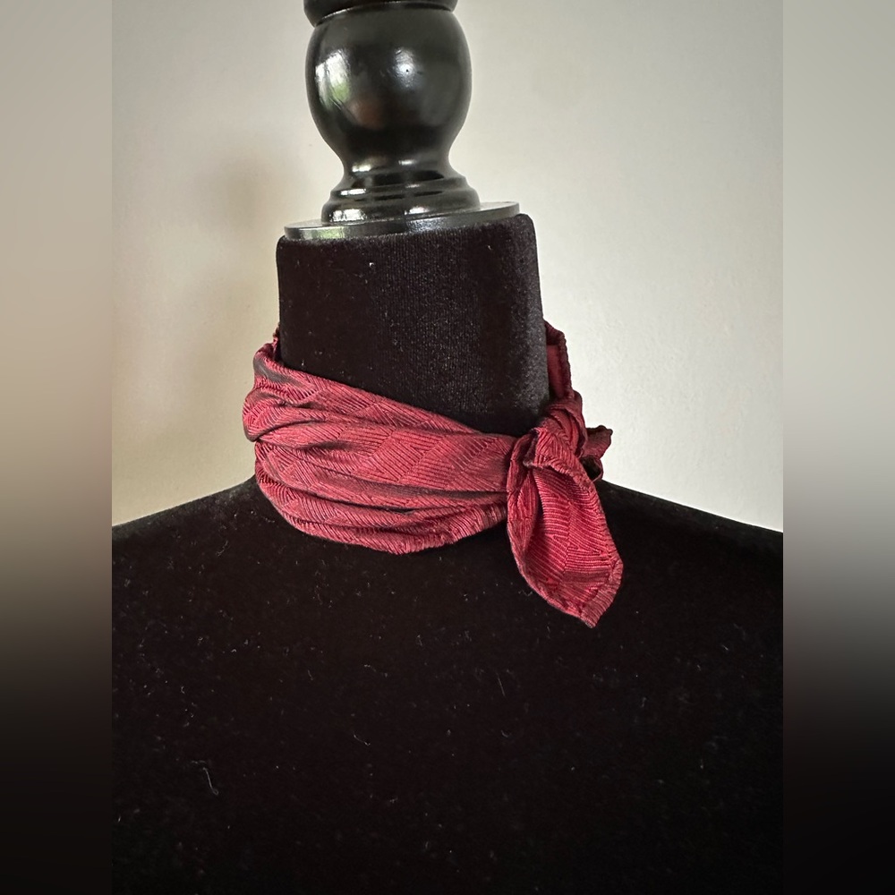 Tino Cojura - Vintage Red‎ Lightweight Scarf with Soft Texture